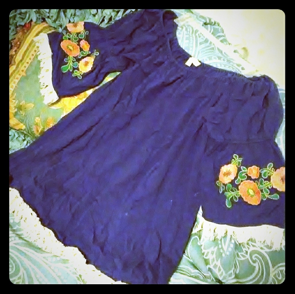 Umgee brand tunic
